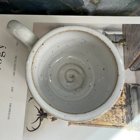 Studio Art Pottery Mug 2.7 " Tall White Speckled Glazed Stoneware Signed JG - Picture 5 of 9